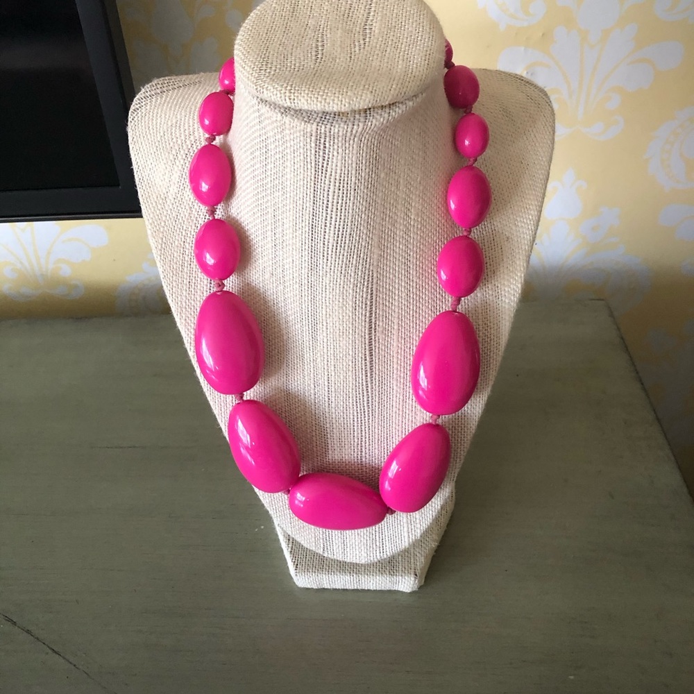Beaded necklace
